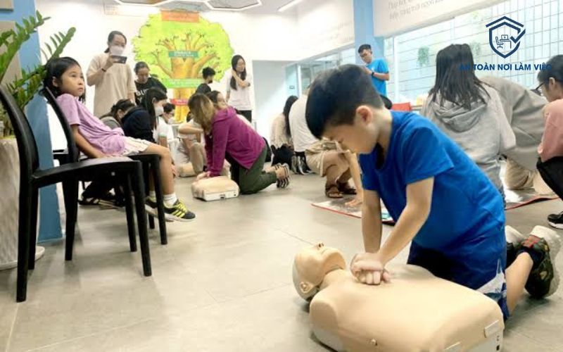 Ai nên tham gia khóa học sơ cấp cứu?